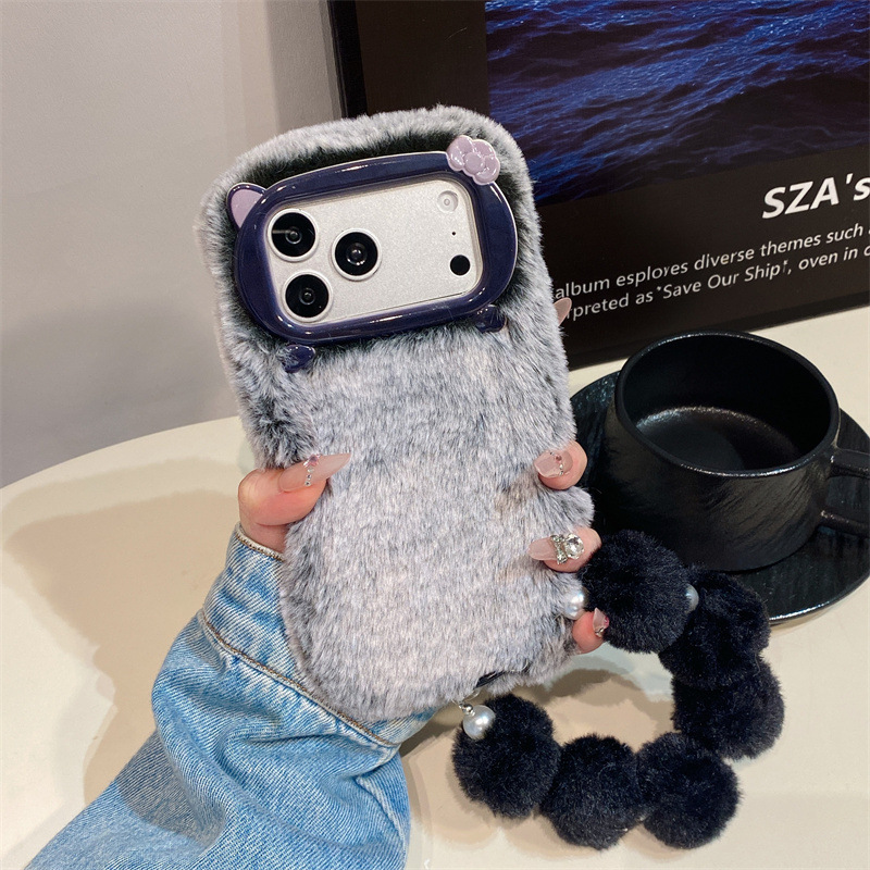 Luxury Solid Colors Furry Plus - Apple Iphone 16 recension och pris
